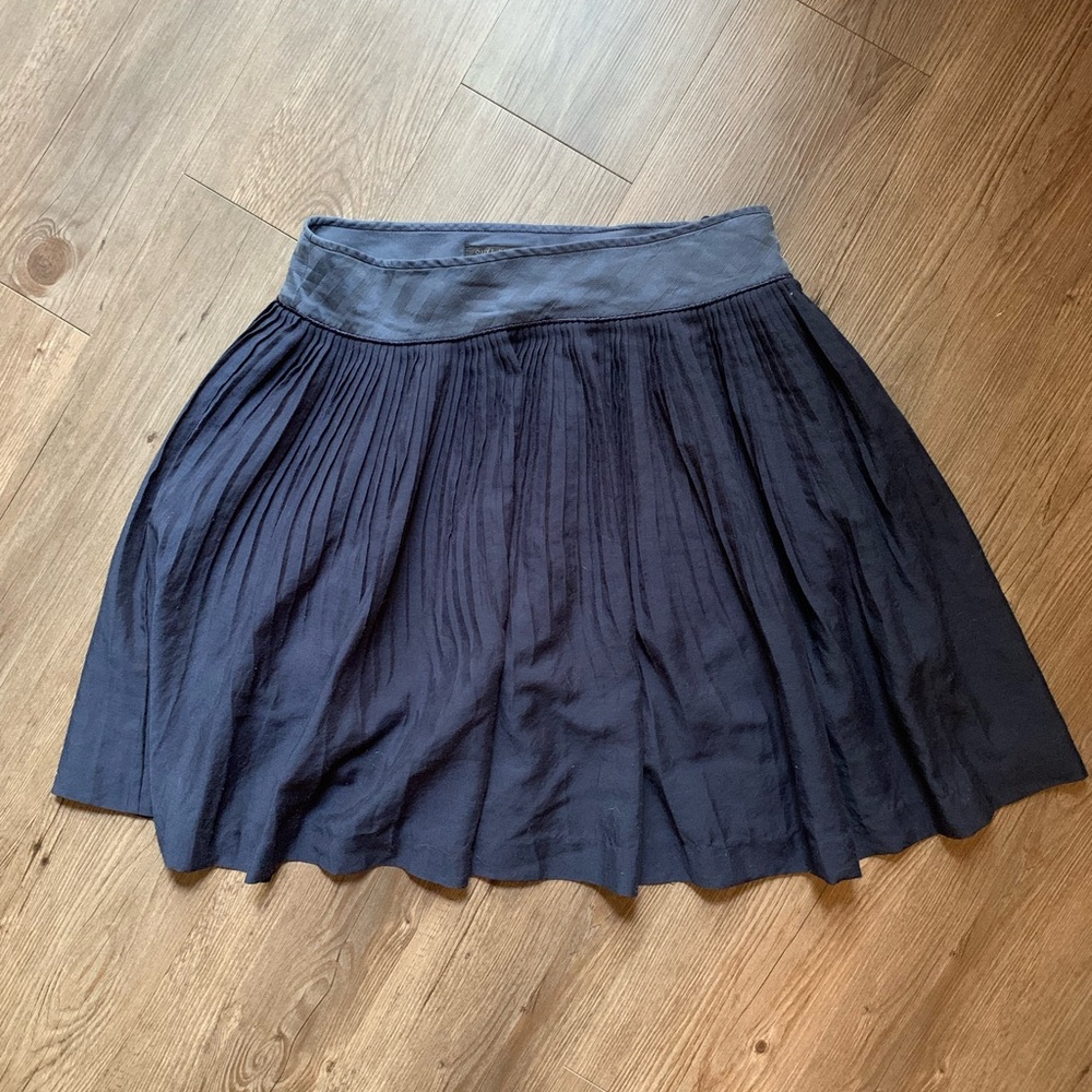 Olive des Olive convertible bubble skirt